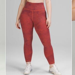 Lululemon Wunder Train High-Rise Tight 25" Size 10